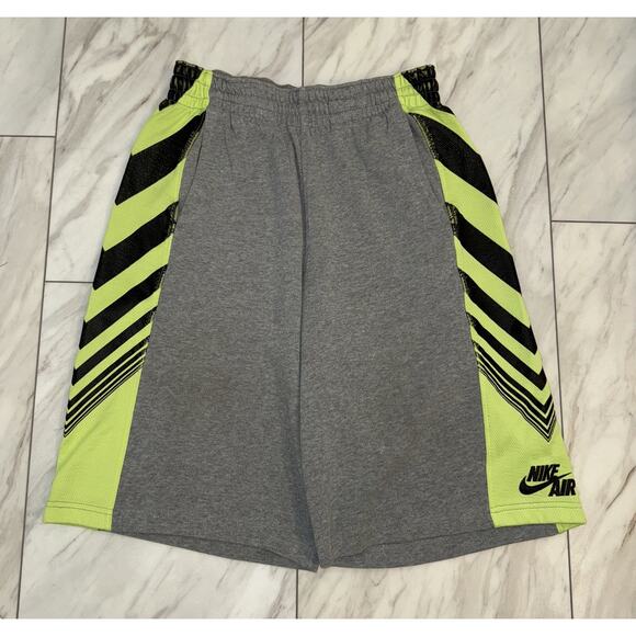 Nike Sportswear Air Logo Comfortable Basketball Shorts Grey Green Men’s Medium - Picture 1 of 4